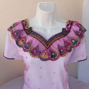 blusas tipicas de guatemala modernas